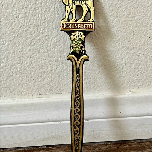 VINTAGE JERUSALEM ISRAEL LETTER OPENER BRASS ENAMEL CAMMEL - Picture 2 of 8